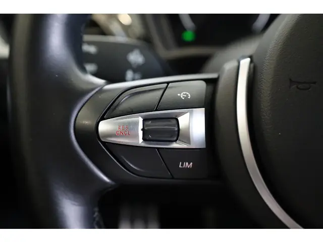 BMW X2 sDrive18i 2021 Benzine 23