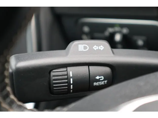 Volvo V60 1.5 T3 R-Design 2016 Benzine 15