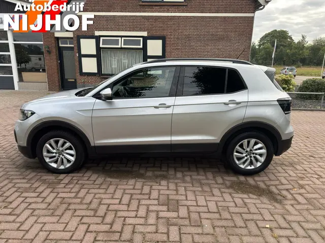Volkswagen T-Cross 3