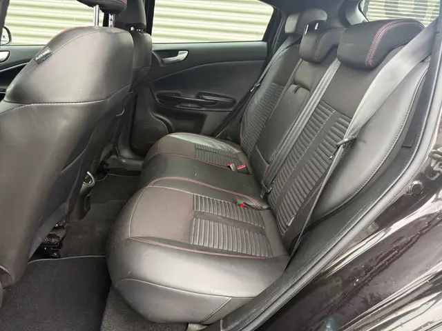 Alfa Romeo Giulietta 1.4 T Distinctive 2013 Benzine 15