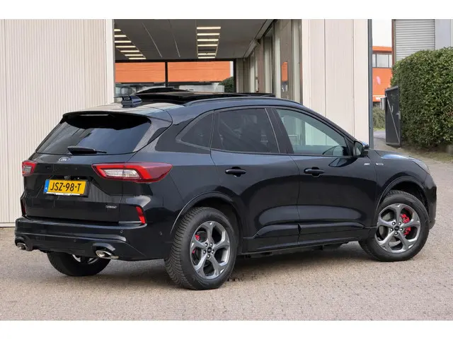 Ford Kuga 2.5 PHEV ST-Line X 2025 Hybride Benzine 2
