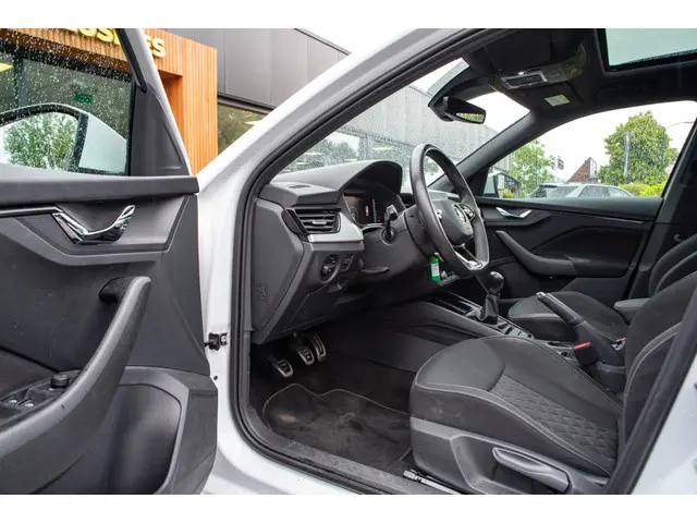 Škoda Kamiq 1.0 TSI Sport Business 2020 Benzine 11