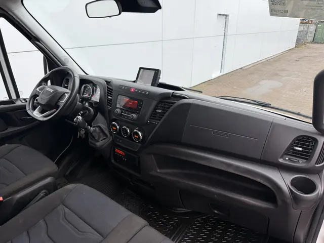 Iveco Daily Daily 70C18 3.0 2019 Diesel 8