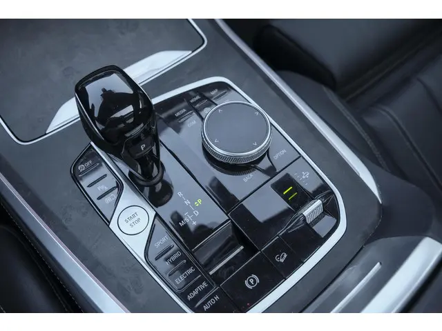 BMW X5 xDrive45e Executive 2022 Hybride Benzine 30