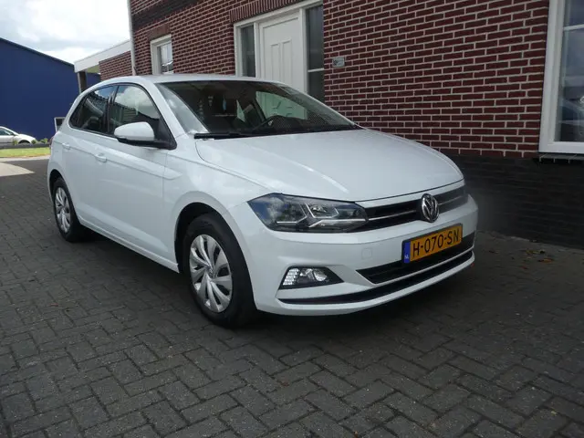 Volkswagen Polo 1.0 MPI Comfortline 2020 Benzine 7