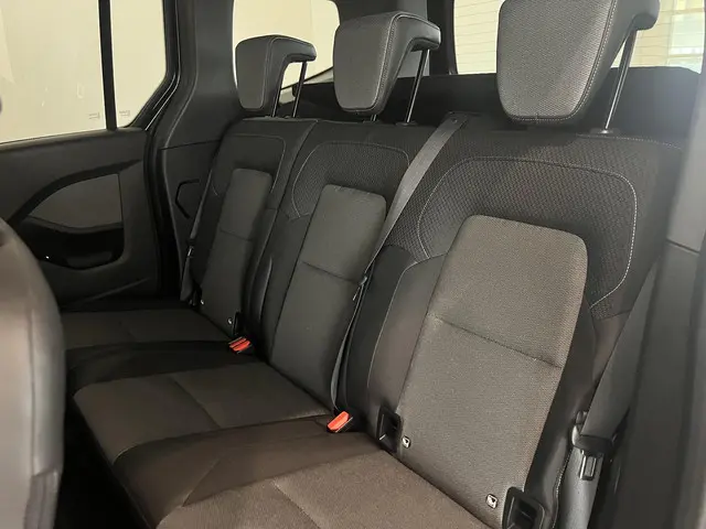 Renault Kangoo 1.3 TCe 130 EDC Techno 2023 Benzine 8