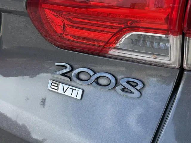 Peugeot 2008 1.2 PureTech Style 2015 Benzine 29