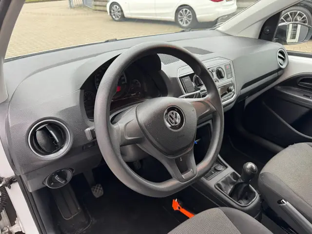 Volkswagen up! 1.0 BMT take up! 2017 Benzine 13