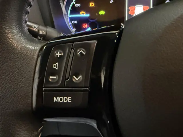 Toyota Yaris 1.5 Hybrid Aspiration 2018 Hybride Benzine 11