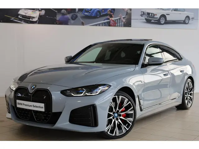 BMW i4 eDrive40 2023 Elektrisch 33