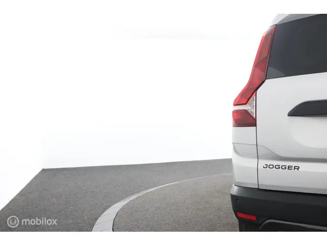 Dacia Jogger 1.0 TCe 100 Bi-Fuel Extreme 7p. 2022 LPG/Gas 35