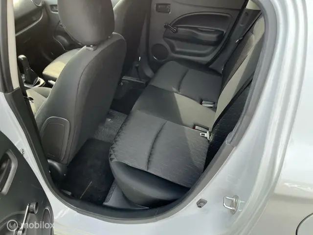 Mitsubishi Space Star 1.2 Connect+ 2022 Benzine 6