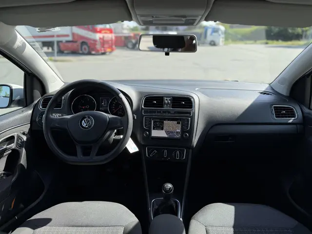 Volkswagen Polo 1.4 TDI Comfortline 2015 Diesel 20