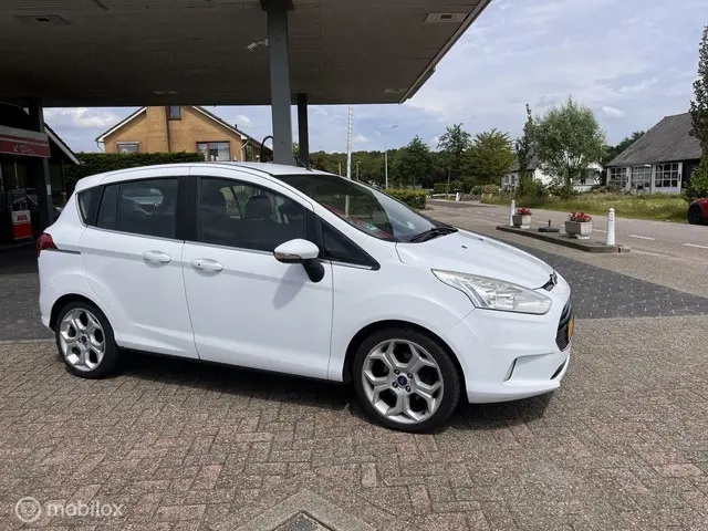 Ford B-MAX 1.0 EcoBoost Titanium LEDER 2013 Benzine 5