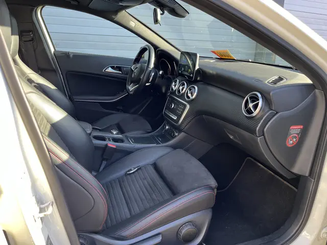 Mercedes-Benz A-Klasse 180 Ambition 2017 Benzine 15