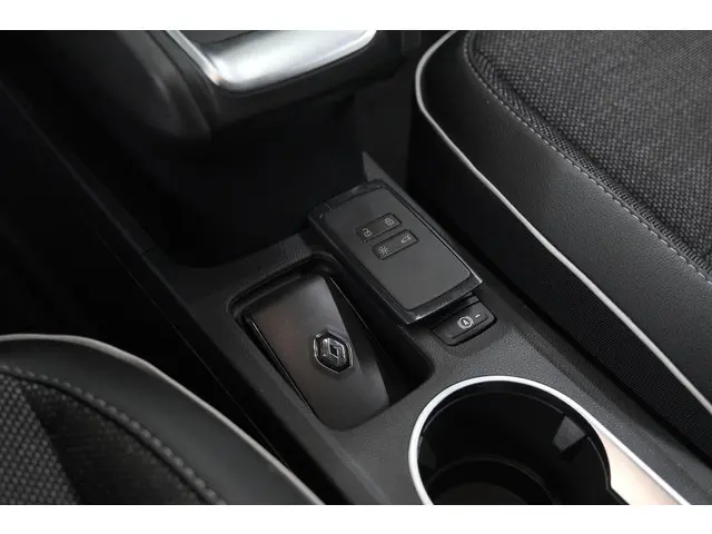 Renault Captur Mild Hybrid 140 EDC Techno 2023 Benzine 15
