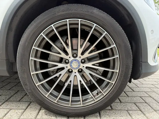 Mercedes-Benz GLC 250 4MATIC 2016 Benzine 11