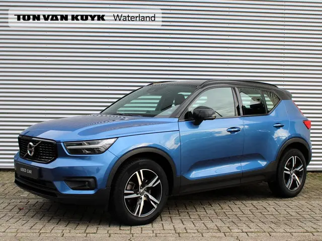 Volvo XC40 2.0 T4 R-Design 2018 Benzine