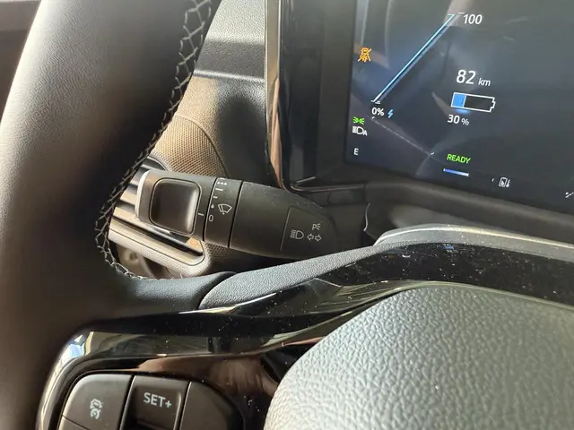 Ford E-Transit Courier Limited 44 kWh 2026 Elektrisch 22