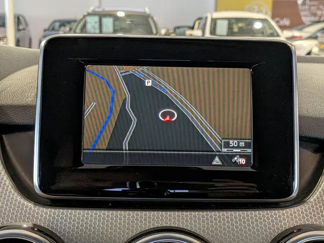 Mercedes-Benz B-Klasse 200 2012 Benzine 23