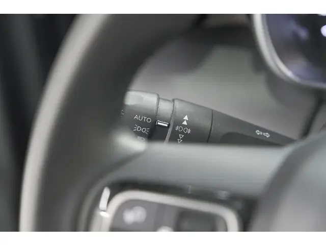 Citroën C3 Aircross PureTech 110 Shine 2022 Benzine 35