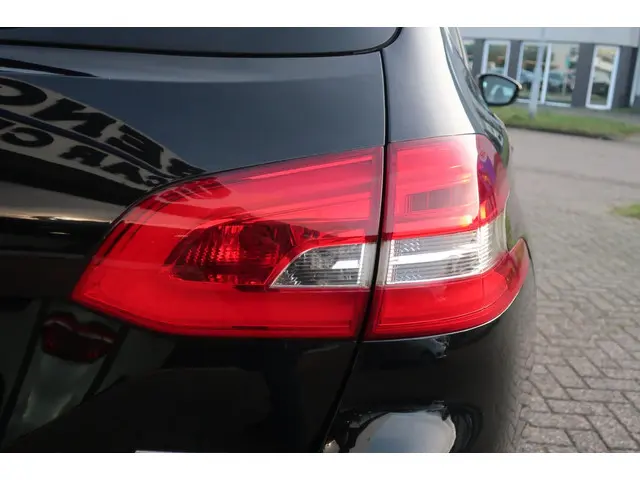 Peugeot 308 SW 1.6 BlueHDI Blue Lease Pack 2015 Diesel 20