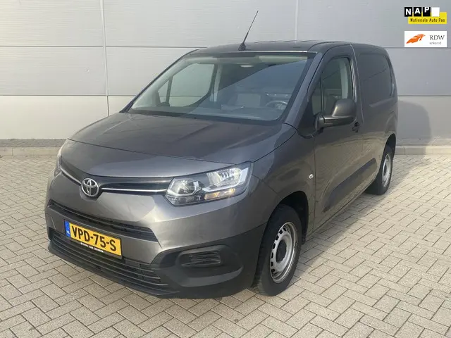 Toyota ProAce CITY 1.5 D-4D Cool 2022 Diesel