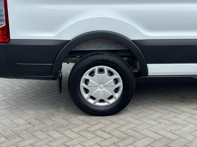 Ford E-Transit 350 L3H3 Trend 68 kWh 2023 Elektrisch 6