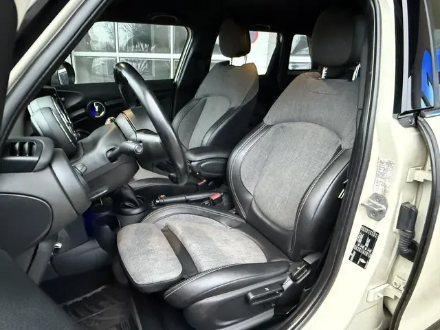 MINI Cooper Mini 1.5 Chili 2017 Benzine 5