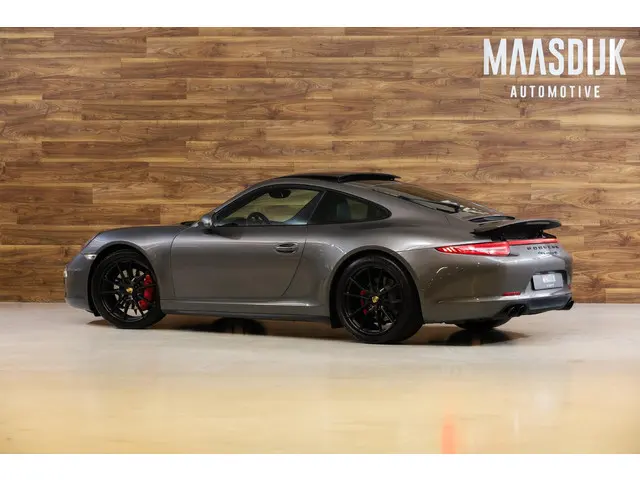 Porsche 911 3.8 Carrera 4S 2013 Benzine 12