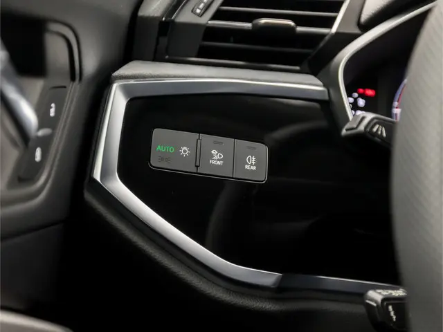 Audi Q3 Sportback 35 TFSI S-Line Sport 2020 Benzine 26