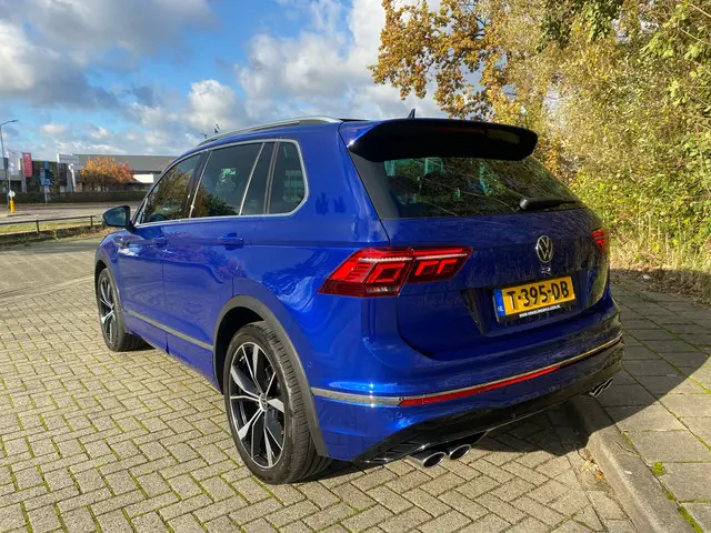 Volkswagen Tiguan R 2.0 TSI 4Motion 2021 Benzine 4