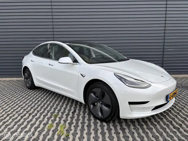 Tesla Model 3 Standard RWD Plus 60 kWh 2019 Elektrisch 6