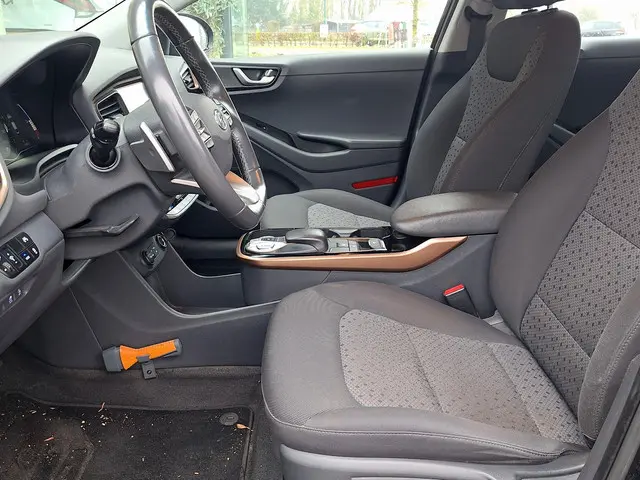 Hyundai IONIQ Comfort EV 2017 Elektrisch 8