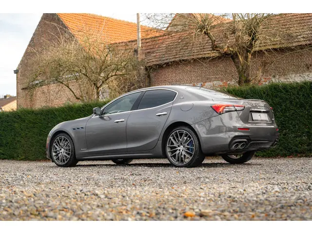 Maserati Ghibli 2.0 MHEV GranSport 2021 Benzine 26