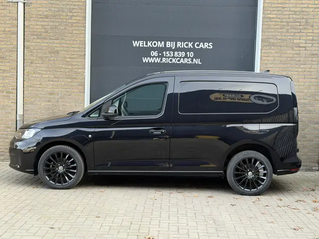 Volkswagen Caddy Cargo 2.0 TDI Trend 2021 Diesel 8