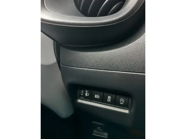 Toyota Aygo X 1.0 VVT-i MT Play Limited 2024 Benzine 16