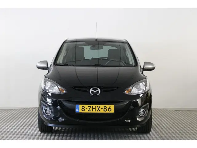 Mazda 2 1.3 Silver Edition 2015 Benzine 27