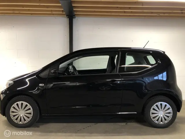 Volkswagen up! 1.0 move up! BlueMotion 2015 Benzine 4