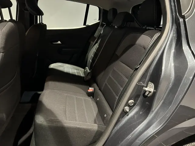 Dacia Sandero 1.0 TCe 90 Comfort 2021 Benzine 8