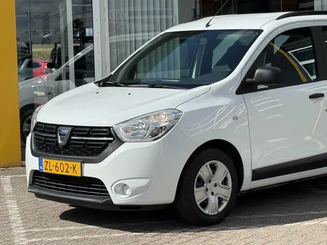 Dacia Lodgy 1.6 SCe Bi-Fuel Ambiance 7p. 2019 LPG/Gas 15