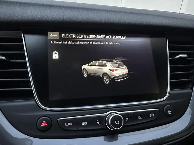 Opel Grandland X 1.6 Turbo Ultimate 2019 Benzine 31