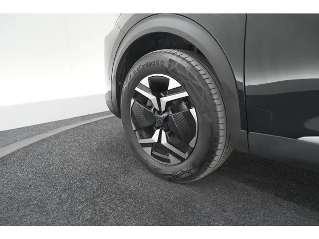 Peugeot 2008 PureTech 130 EAT8 GT 2024 Benzine 21