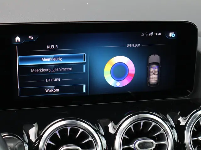 Mercedes-Benz GLA 250 e Style 2021 Hybride Benzine 26