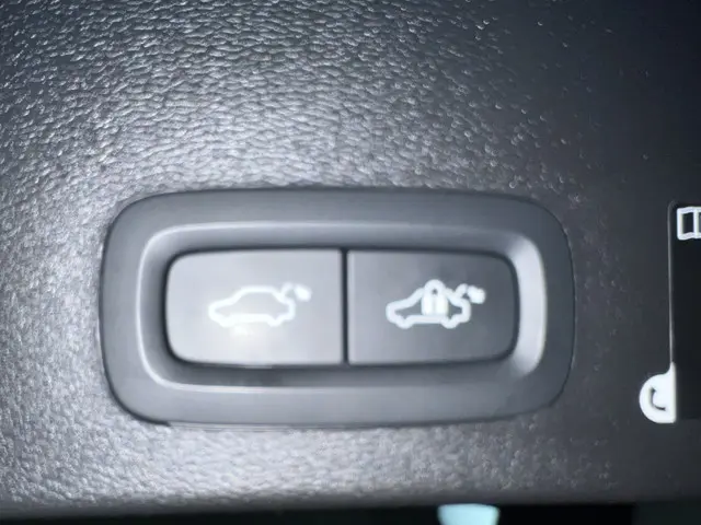 Volvo XC40 1.5 T3 Momentum Pro 2020 Benzine 38