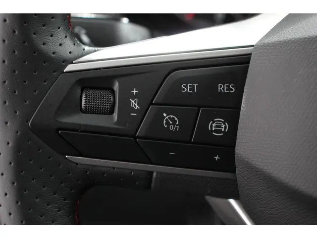 SEAT Ibiza 1.0 FR 2023 Benzine 12