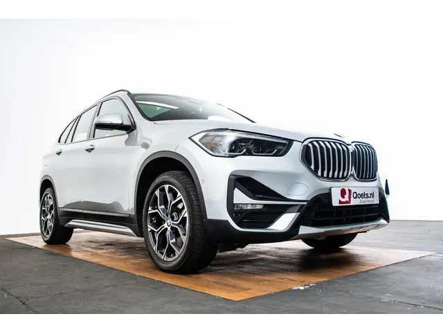 BMW X1 sDrive20i 2020 Benzine 13