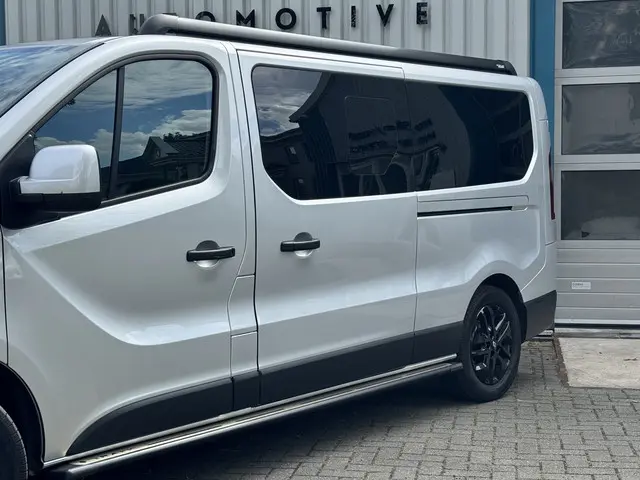 Renault Trafic 2