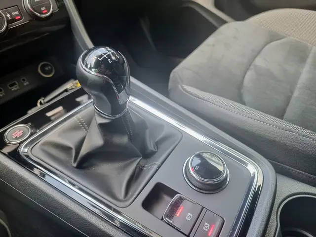 SEAT Ateca 1.4 EcoTSI Xcellence 2018 Benzine 31