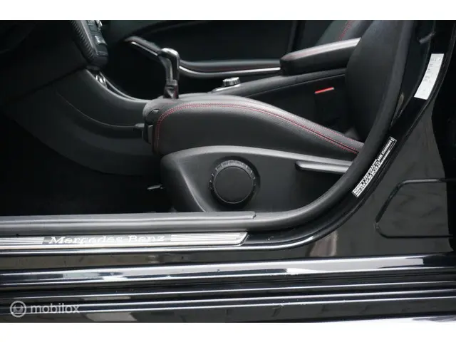 Mercedes-Benz A-Klasse 180 Prestige 2015 Benzine 8